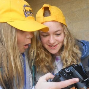 Meet your Posher, Mia